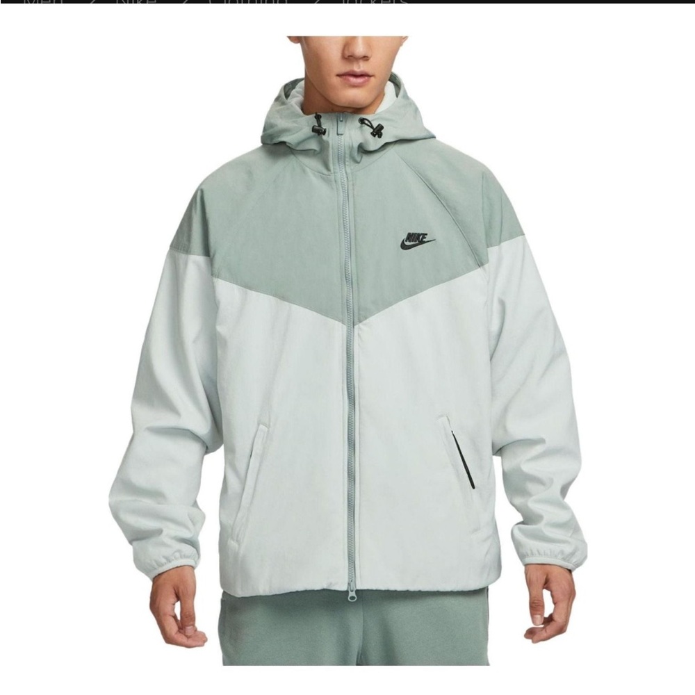 Nike Two-Tone Windbreaker Jacket size men's small or woman's medium